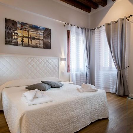 Ca' Giusta Hotel Venetië Buitenkant foto